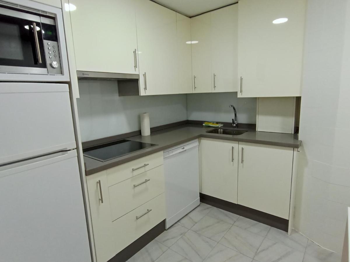 Apartamento Tito Oviedo 621A Exteriör bild