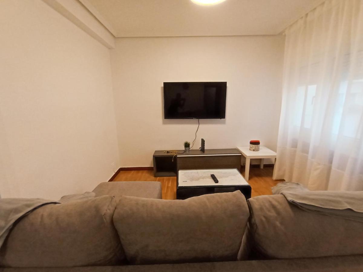Apartamento Tito Oviedo 621A Exteriör bild